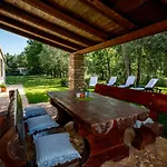 Tommy By Interhome * Gedići